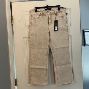 Liverpool NWT Hannah Cropped Flare with Cut Hem Biscuit Tan Tie Dye size 12